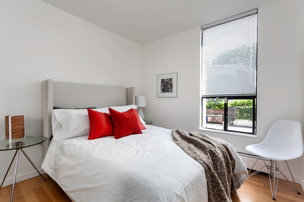 bedroom decorating ideas and designs Remodels Photos DesignLaB Interiors Vancouver British Columbia, Canada contemporary-bedroom-001