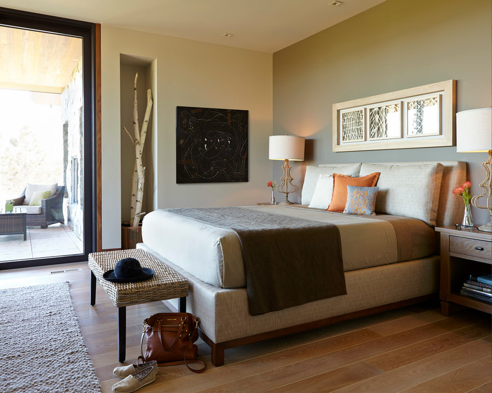 bedroom decorating ideas and designs Remodels Photos Pamela Pennington Studios Palo Alto California united states contemporary-bedroom