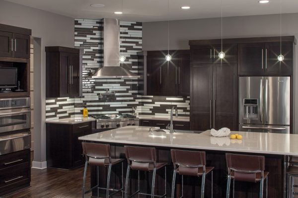 kitchen-decorating-ideas-and-designs-remodels-photos-spaces-interiors-exteriors-omaha-nebraska-united-states-contemporary-kitchen-001