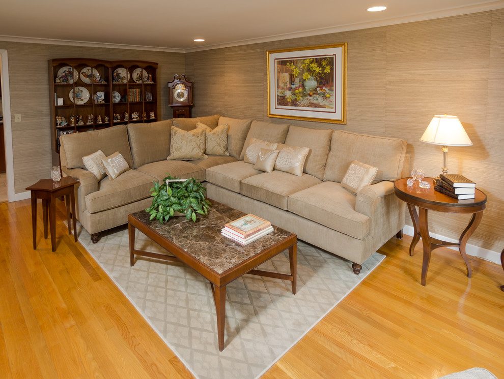 living-room-decorating-ideas-and-designs-remodels-photos-insperiors-llc-east-greenwich-rhode-island-united-states-traditional-living-room-007