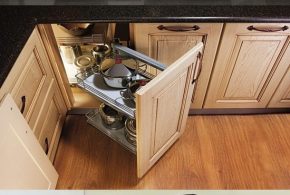 How to Use the Kitchen Storage in Decoration